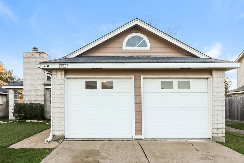 1,750/Mo, 19523 Lake Hollow Ln Houston, TX 77084 External View