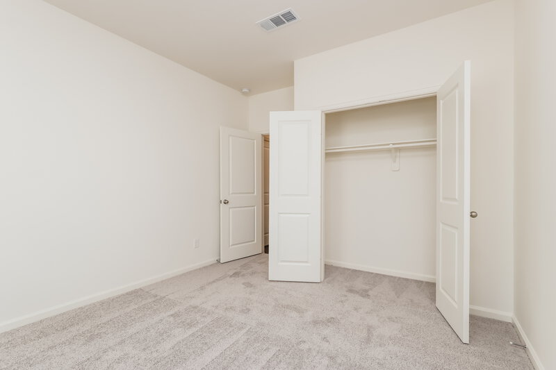 2,110/Mo, 452 Harlow Dr Montgomery, TX 77316 Bedroom View