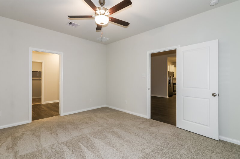 1,785/Mo, 412 Polly Grove Dr Katy, TX 77493 Main Bedroom View 2