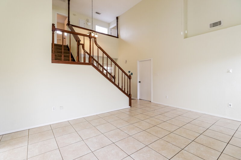 1,885/Mo, 20110 River Brook Dr Humble, TX 77346 Living Room View