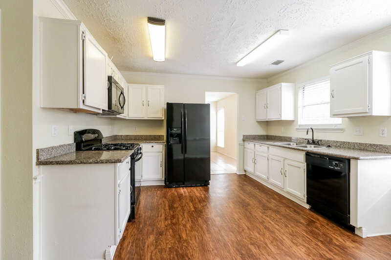 1,885/Mo, 20110 River Brook Dr Humble, TX 77346 Kitchen View