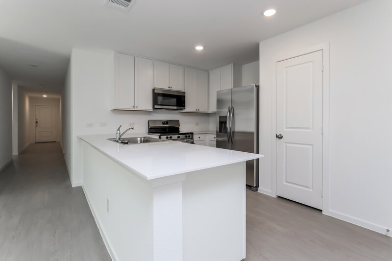 1,725/Mo, 16002 Tallis Dr Conroe, TX 77303 Kitchen View