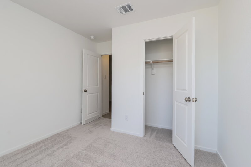 1,725/Mo, 16002 Tallis Dr Conroe, TX 77303 Bedroom View