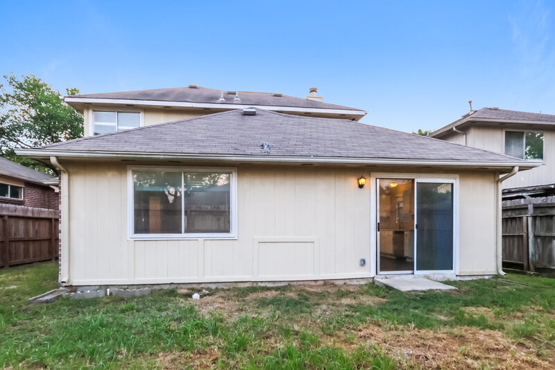 2,130/Mo, 12655 Pine Bush Dr Houston, TX 77070 Misc View 13