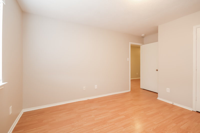 2,075/Mo, 19246 Cypress Peak Ln Katy, TX 77449 Bedroom View 2