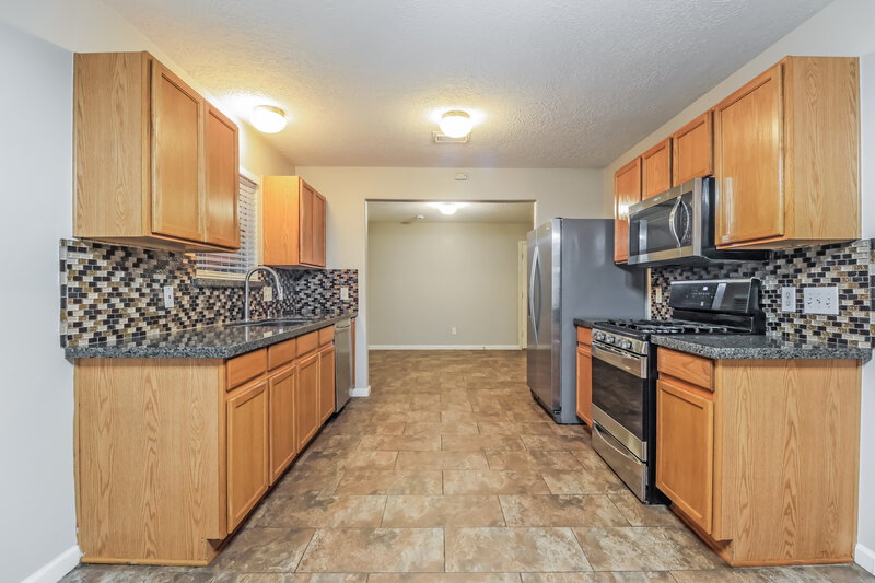 1,760/Mo, 33306 Cottonwood Bnd Magnolia, TX 77354 Kitchen View