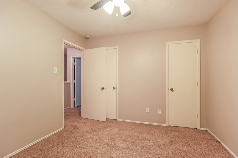 1,760/Mo, 33306 Cottonwood Bnd Magnolia, TX 77354 Bedroom View 2