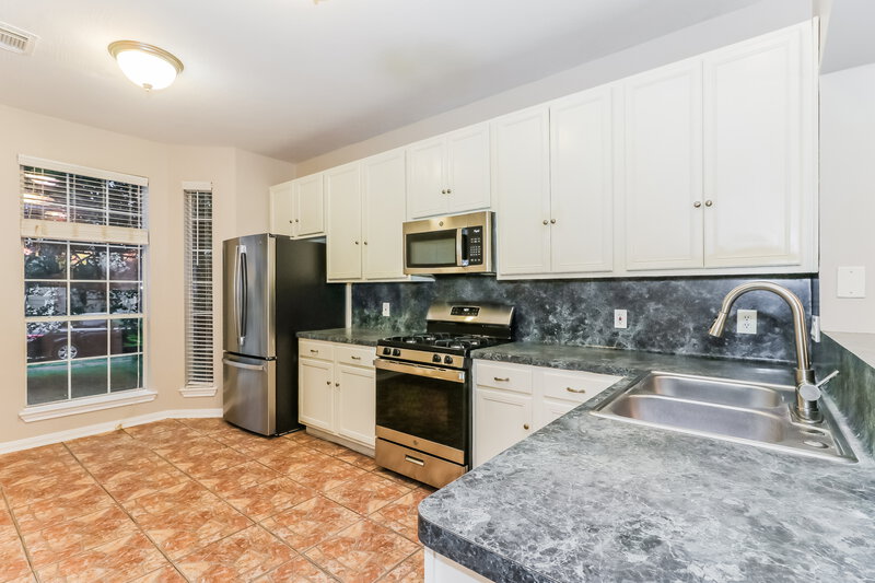 2,165/Mo, 2402 Birch Canyon Ct Fresno, TX 77545 Kitchen View