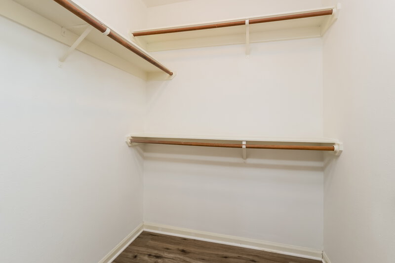 1,780/Mo, 5014 Otter Peak Dr Kingwood, TX 77345 Walk In Closet View