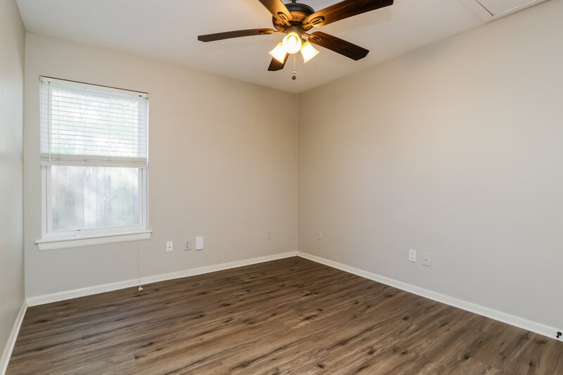 1,780/Mo, 5014 Otter Peak Dr Kingwood, TX 77345 Bedroom View