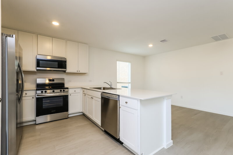 1,750/Mo, 15298 Abella Dr Montgomery, TX 77316 Kitchen View