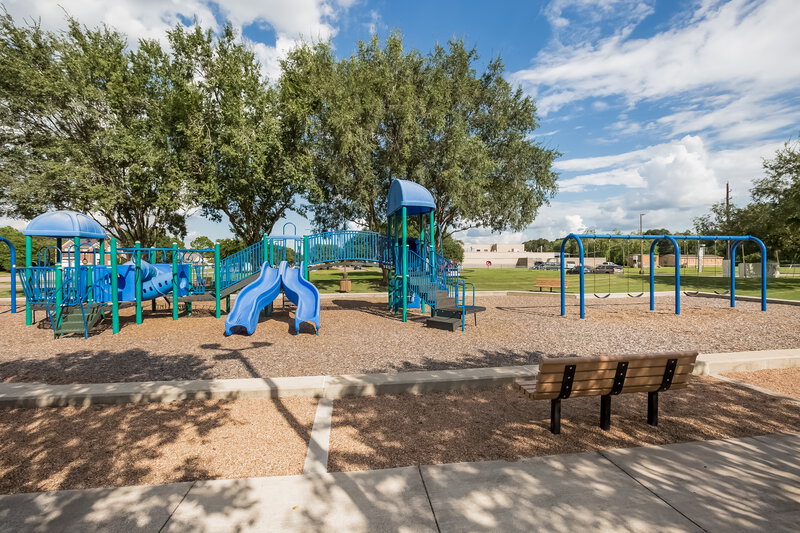 3,150/Mo, 1214 Noble Glen Dr Fresno, TX 77545 Exterior View 2