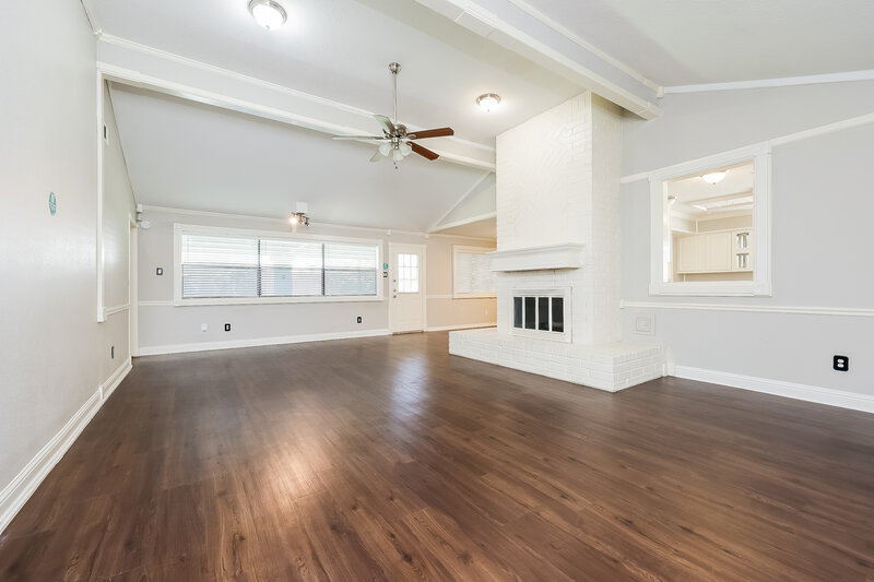 1,895/Mo, 21303 Bassbrook Dr Spring, TX 77388 Living Room View 2