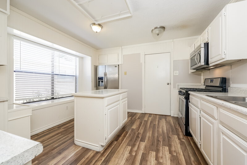 1,895/Mo, 21303 Bassbrook Dr Spring, TX 77388 Kitchen View