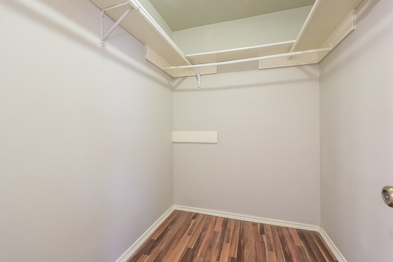 1,895/Mo, 21303 Bassbrook Dr Spring, TX 77388 Walk In Closet View