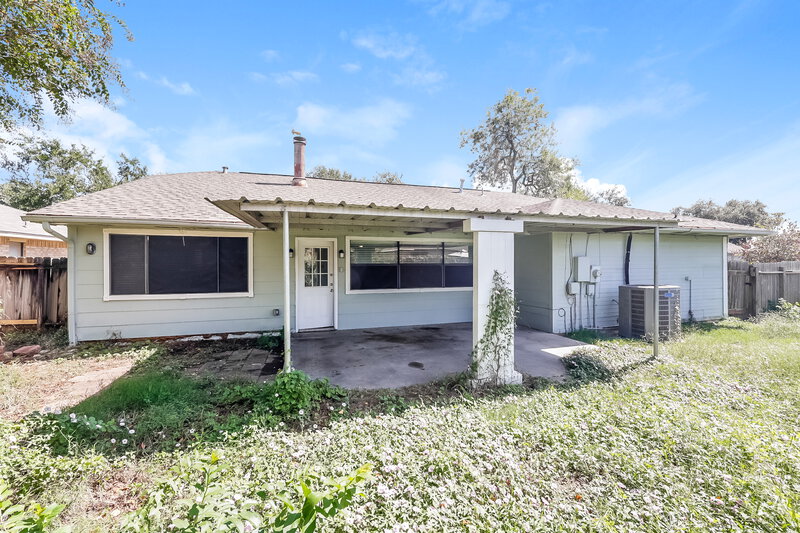 1,895/Mo, 21303 Bassbrook Dr Spring, TX 77388 Rear View