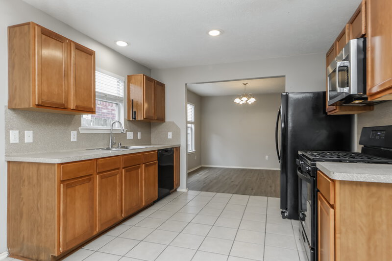 1,765/Mo, 33322 Cottonwood Bnd Magnolia, TX 77354 Kitchen View