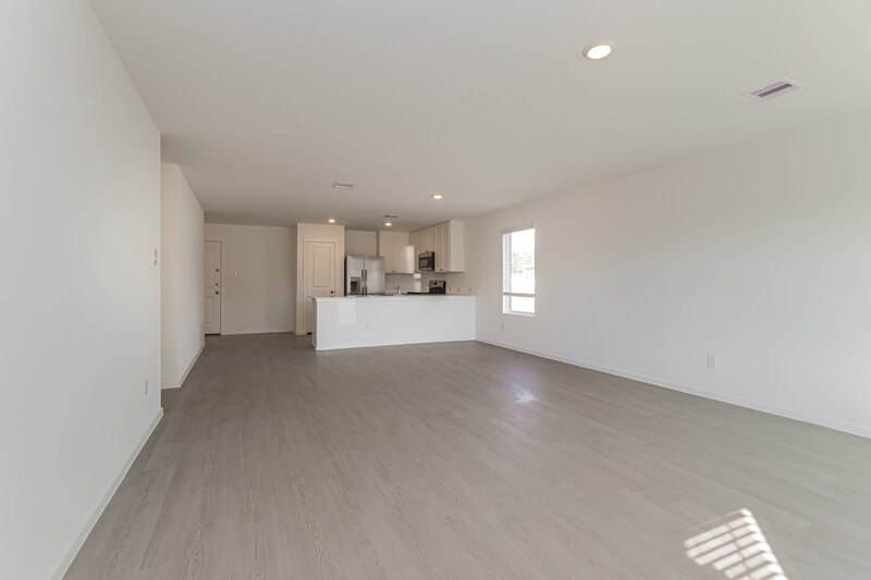 1,540/Mo, 12113 Kellsway Ct Conroe, TX 77306 Living Room View 4