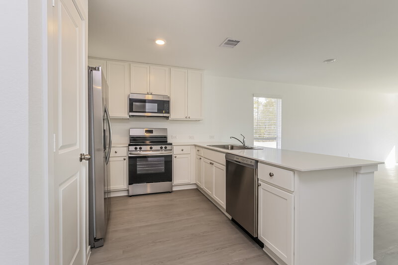 1,540/Mo, 12113 Kellsway Ct Conroe, TX 77306 Kitchen View