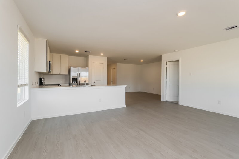 1,665/Mo, 12114 Kellsway Ct Conroe, TX 77306 Living Room View