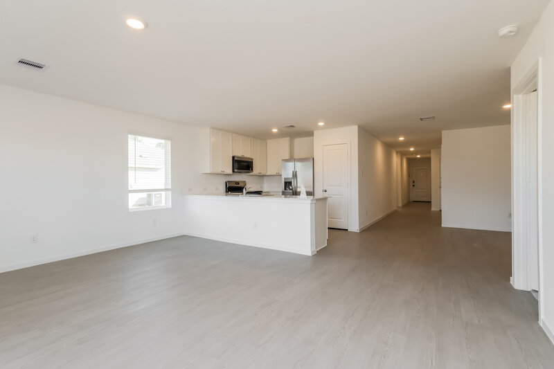 1,665/Mo, 12114 Kellsway Ct Conroe, TX 77306 Living Room View 2