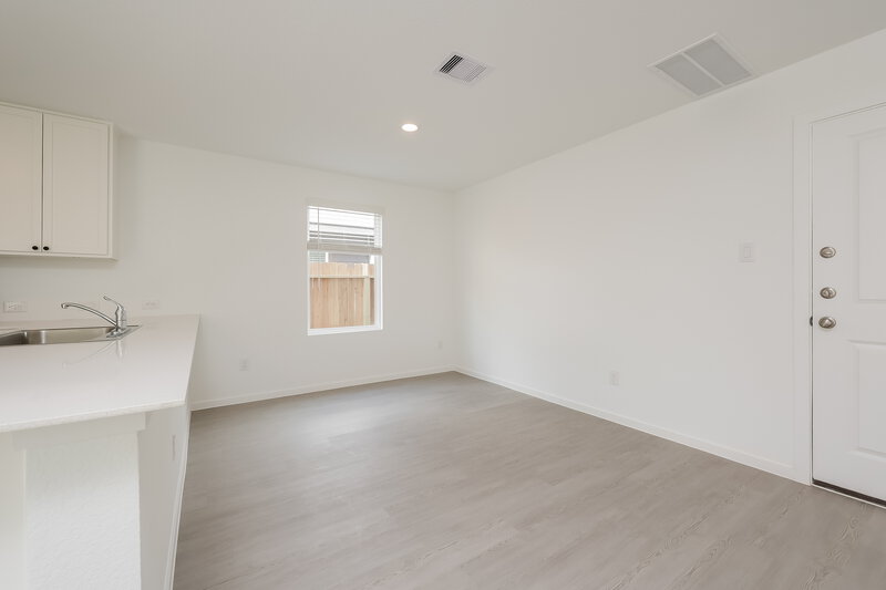 1,700/Mo, 1543 Sunset Ridge Dr Conroe, TX 77303 Breakfast Nook View