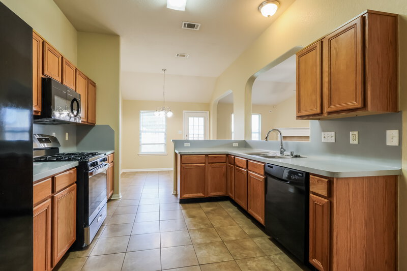 1,960/Mo, 5203 Lost Cove Ln Spring, TX 77373 Kitchen View 2