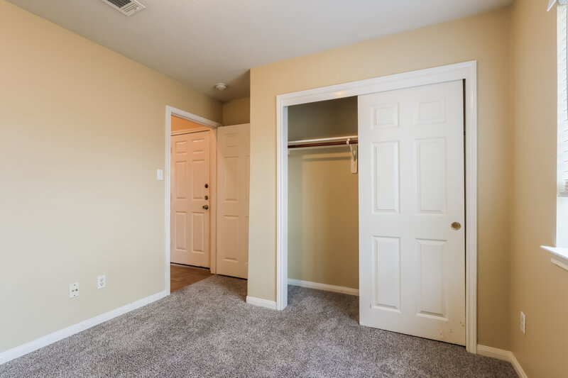 1,960/Mo, 5203 Lost Cove Ln Spring, TX 77373 Bedroom View
