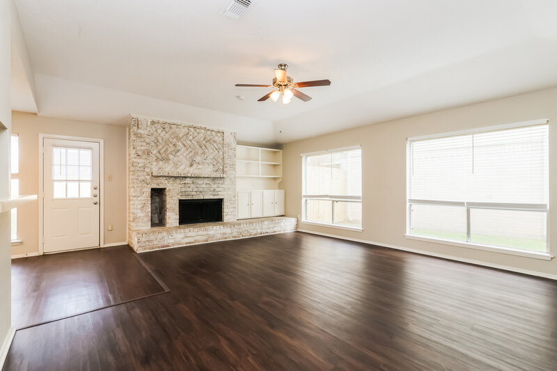 1,790/Mo, 4606 Lost Lake Ln Spring, TX 77388 Living Room View