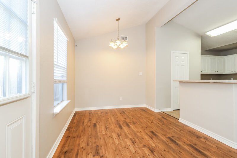 1,805/Mo, 4723 Comal River Loop Spring, TX 77386 Dining Room View