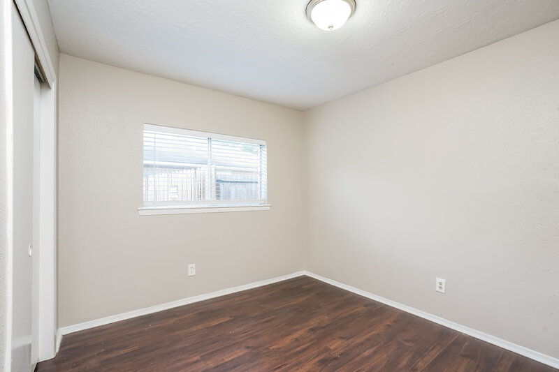 1,975/Mo, 9506 Lost Eagle Dr Houston, TX 77064 Bedroom View 3