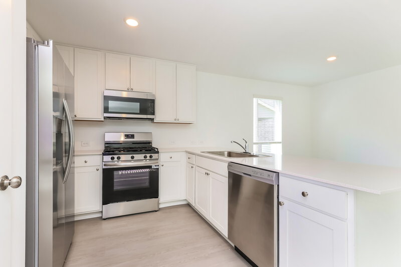 1,635/Mo, 15286 Abella Dr Montgomery, TX 77316 Kitchen View