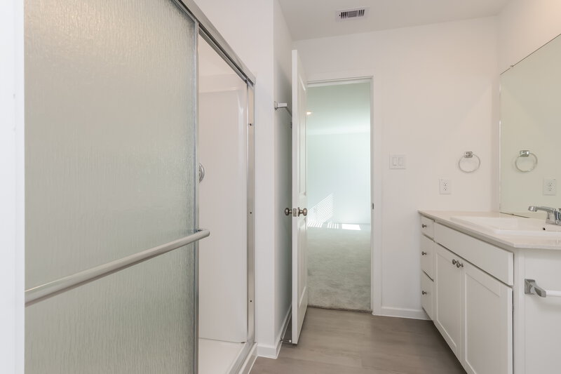 1,635/Mo, 15286 Abella Dr Montgomery, TX 77316 Bathroom View