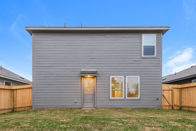 1,605/Mo, 15254 Abella Dr Montgomery, TX 77316 Rear View