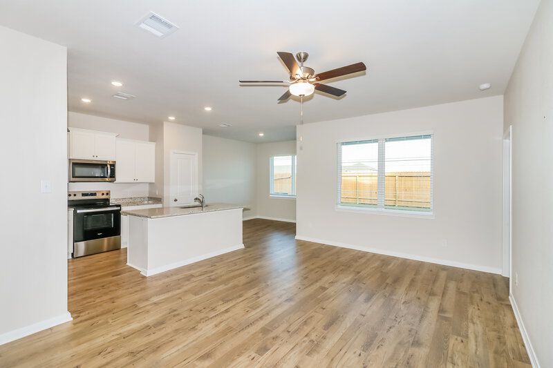 1,815/Mo, 7515 Tipton Meadow Way Richmond, TX 77469 Living Room View
