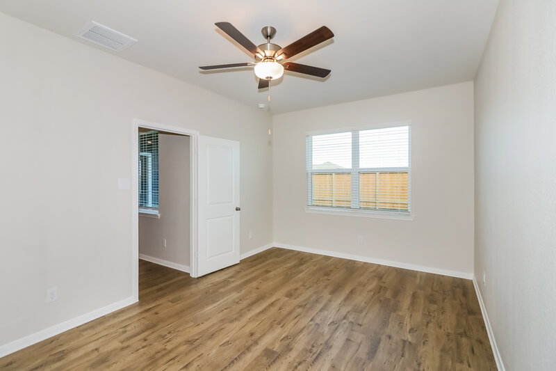 1,815/Mo, 7515 Tipton Meadow Way Richmond, TX 77469 Main Bedroom View