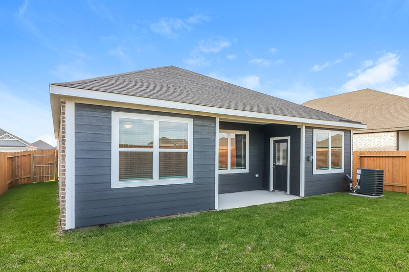 1,815/Mo, 7515 Tipton Meadow Way Richmond, TX 77469 Rear View