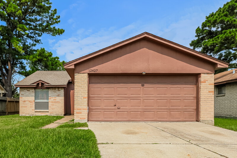 1,780/Mo, 12627 Day Hollow Ln Houston, TX 77070 External View