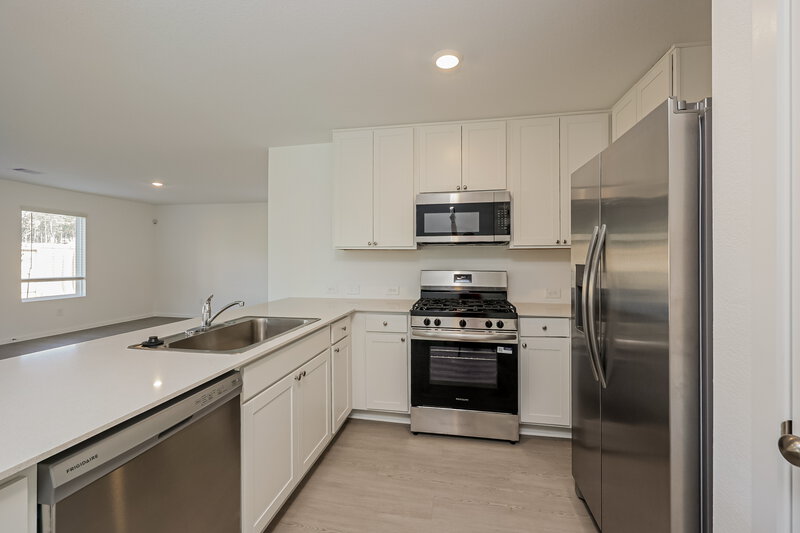 1,850/Mo, 2613 Shady Cedar Ct Conroe, TX 77301 Kitchen View