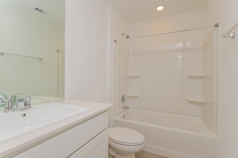 1,710/Mo, 2612 Shady Cedar Ct Conroe, TX 77301 Bathroom View