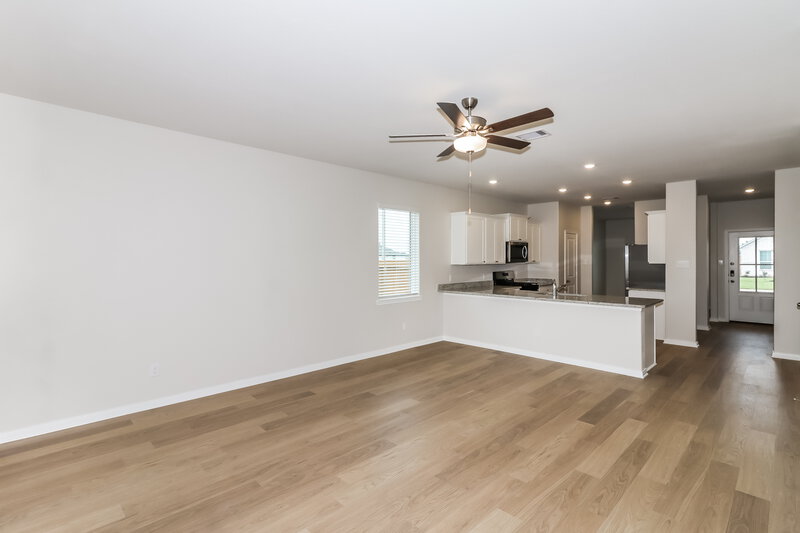 2,060/Mo, 429 San Miguel Creek Dr Katy, TX 77493 Living Room View 2