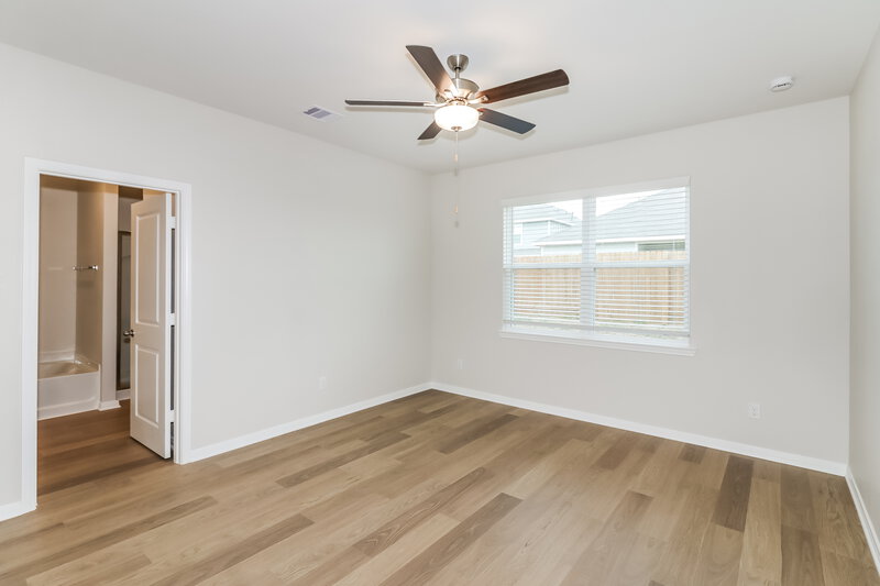 2,060/Mo, 429 San Miguel Creek Dr Katy, TX 77493 Main Bedroom View