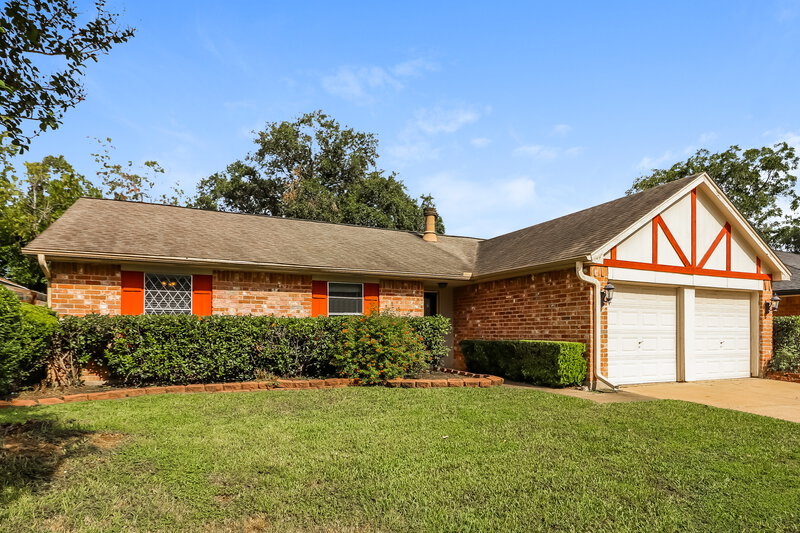 2,005/Mo, 7306 Skybright Ln Houston, TX 77095 Front View