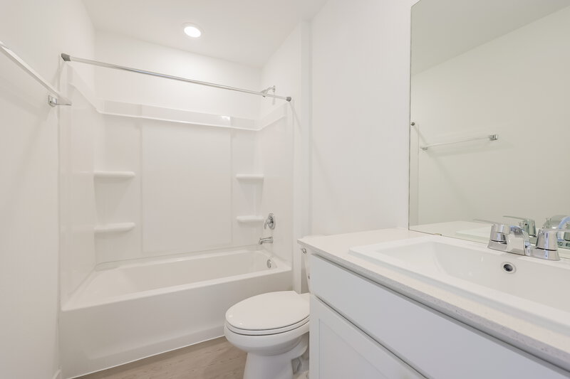 1,995/Mo, 2625 Shady Cedar Ct Conroe, TX 77301 Bathroom View