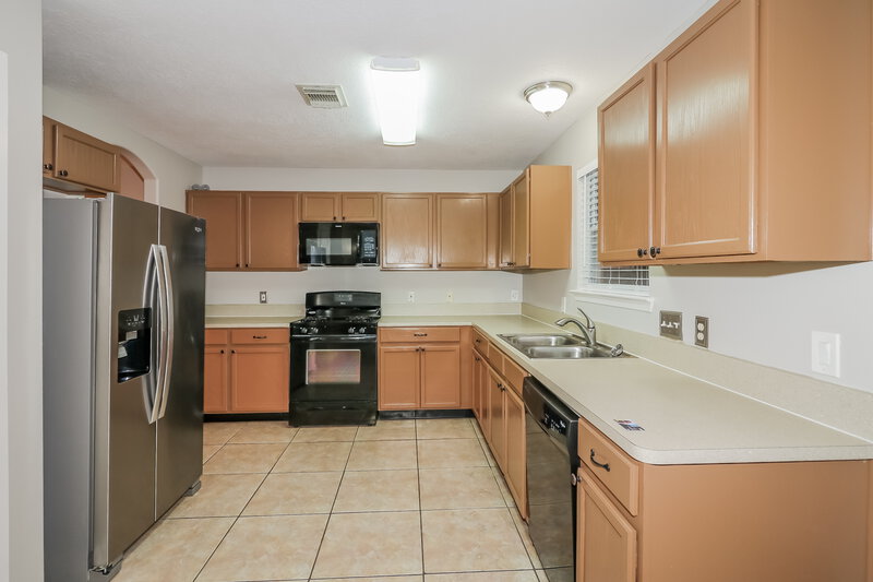 2,010/Mo, 19715 River Pointe Ln Katy, TX 77449 Kitchen View 2