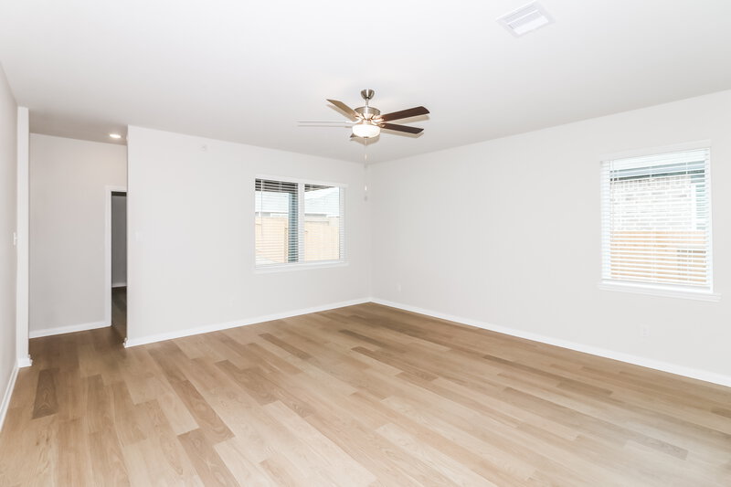 2,070/Mo, 413 San Miguel Creek Dr Katy, TX 77493 Living Room View
