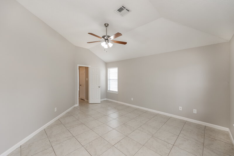2,660/Mo, 3035 Sandpiper St Humble, TX 77396 Main Bedroom View 2