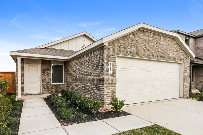 1,795/Mo, 16722 Old Wagon Way Hockley, TX 77447 Front View