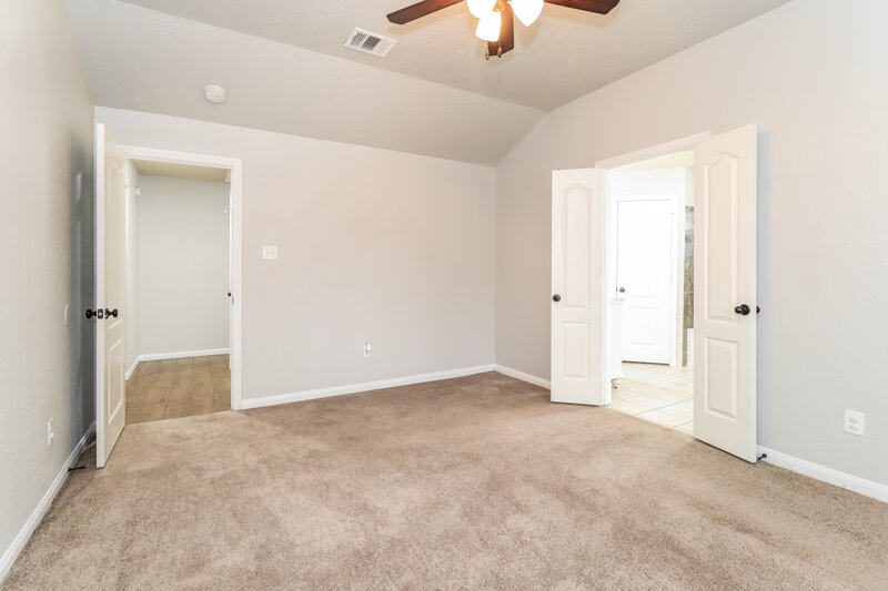 1,785/Mo, 4103 Algernon Dr Spring, TX 77373 Main Bedroom View 2