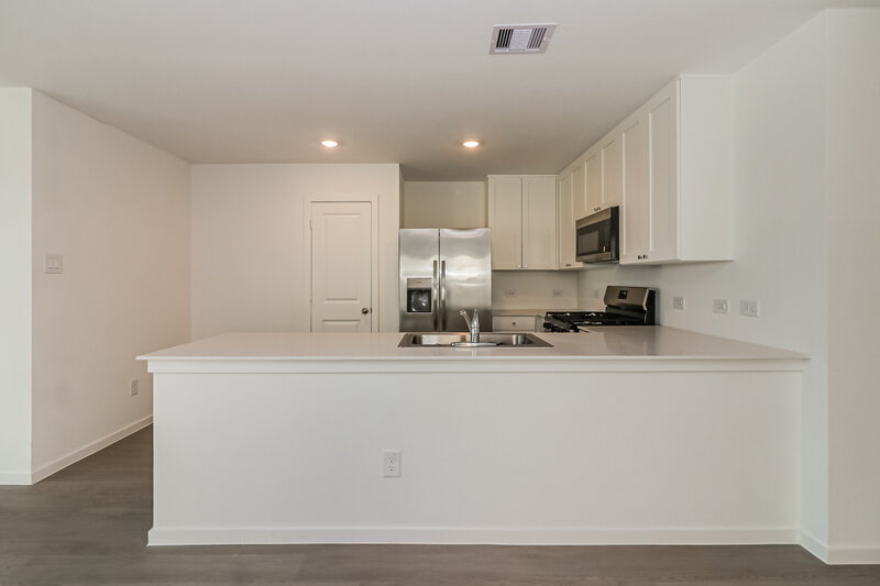 2,075/Mo, 468 San Miguel Creek Dr Katy, TX 77493 Kitchen View
